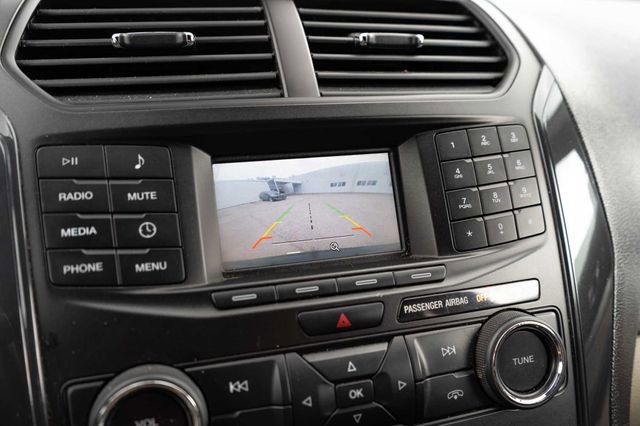 Used 2018 Ford Explorer FWD image 19