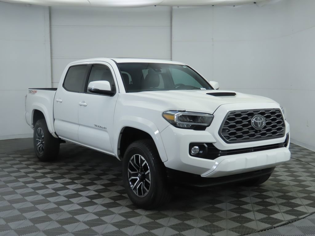 Used 2023 Toyota Tacoma TRD Sport w/ TRD Premium Sport Package image 3