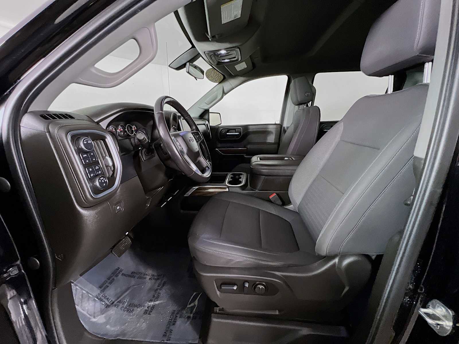 Used 2022 Chevrolet Silverado 1500 RST AWD/4WD image 21