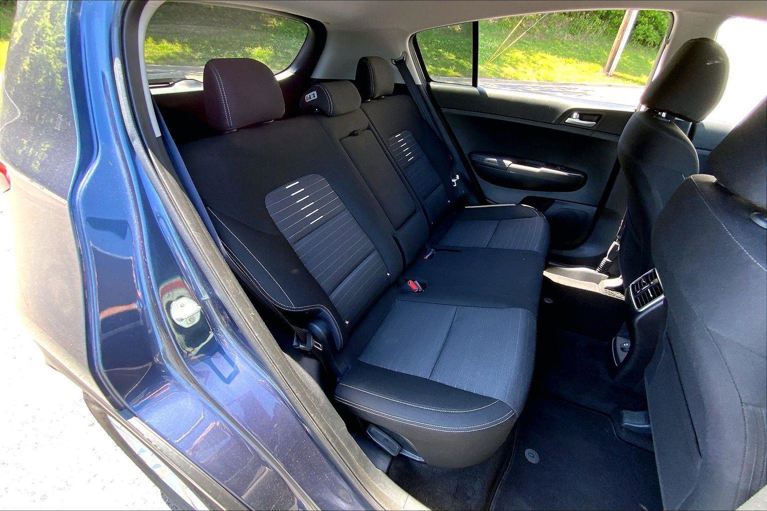 Used 2019 Kia Sportage LX w/ LX Popular Package AWD/4WD image 23