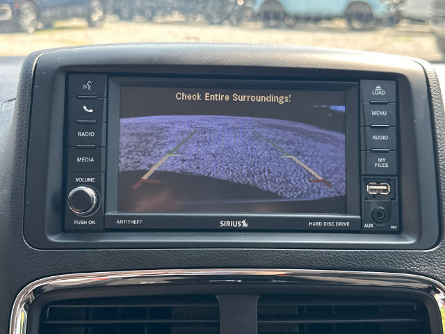 Used 2018 Dodge Grand Caravan SE w/ UConnect Hands-Free Group FWD image 33
