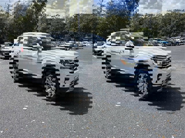 Used 2021 Volkswagen Atlas Cross Sport SE w/ Panoramic Sunroof Package