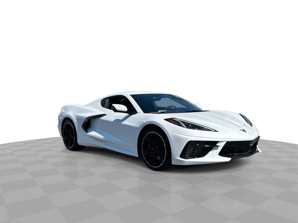 Used 2025 Chevrolet Corvette Stingray Coupe w/ 1LT RWD image 2