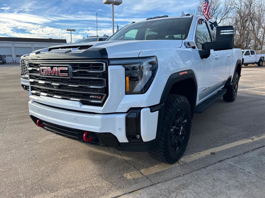New 2026 GMC Sierra 2500 AT4 w/ AT4 Premium Plus Package