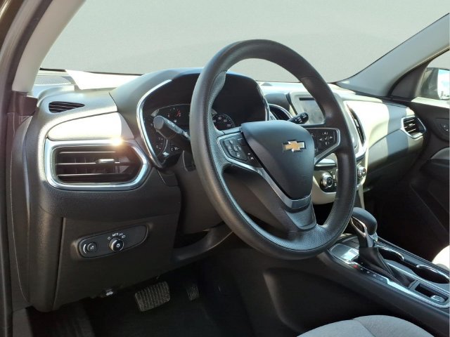 Used 2023 Chevrolet Equinox LT w/ LPO, Floor Liner Package FWD image 13
