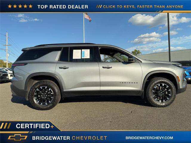 Used 2025 Chevrolet Traverse Z71 w/ Driver Confidence Package AWD/4WD image 6