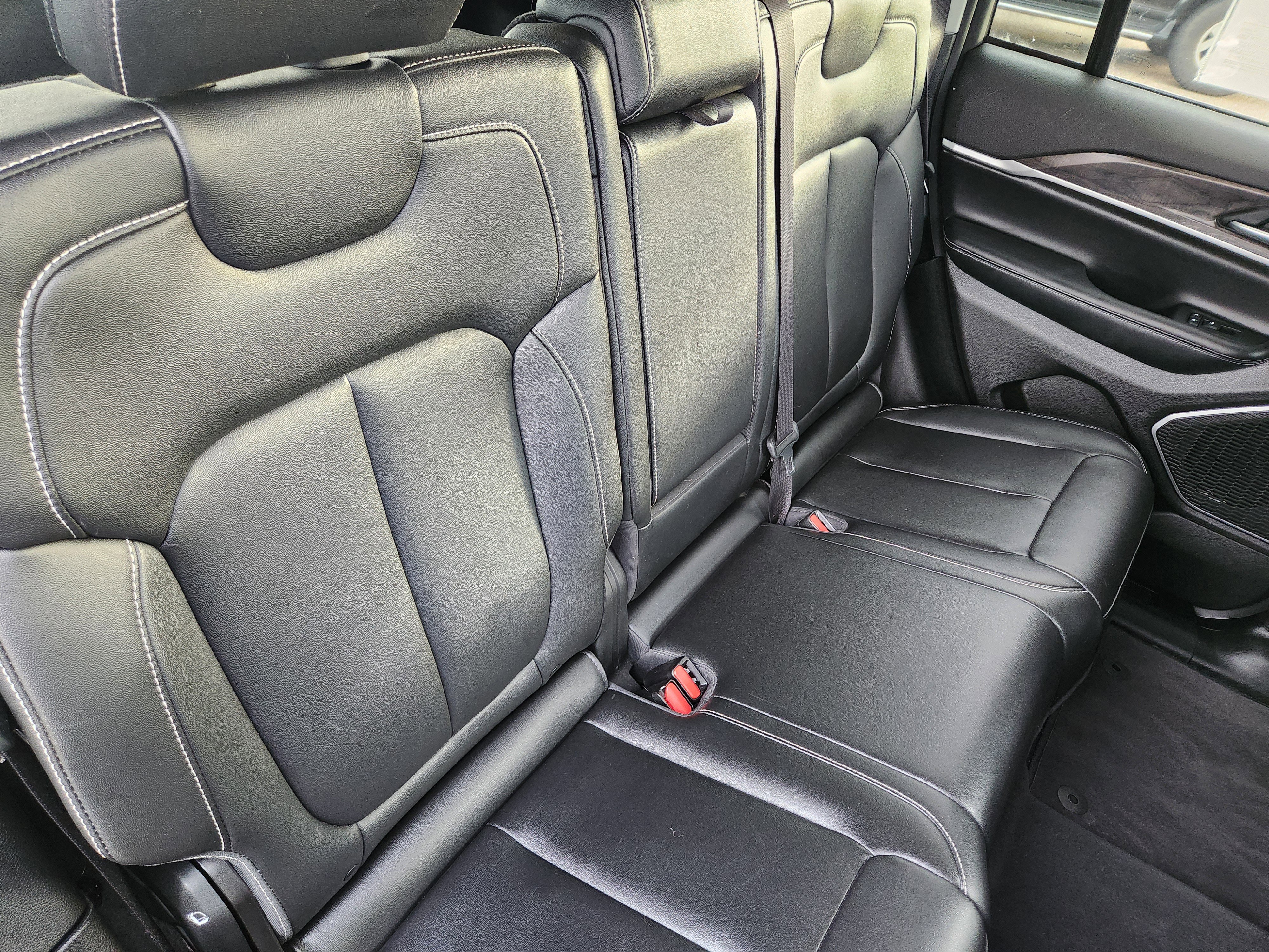 Used 2023 Jeep Grand Cherokee Limited w/ Trailer Tow Prep Group (B) image 21