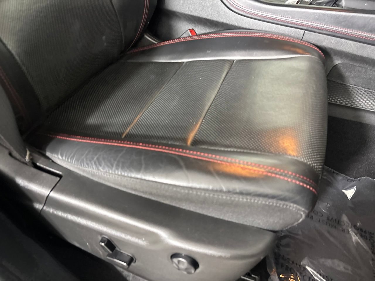 Used 2024 Dodge Durango GT RWD image 32