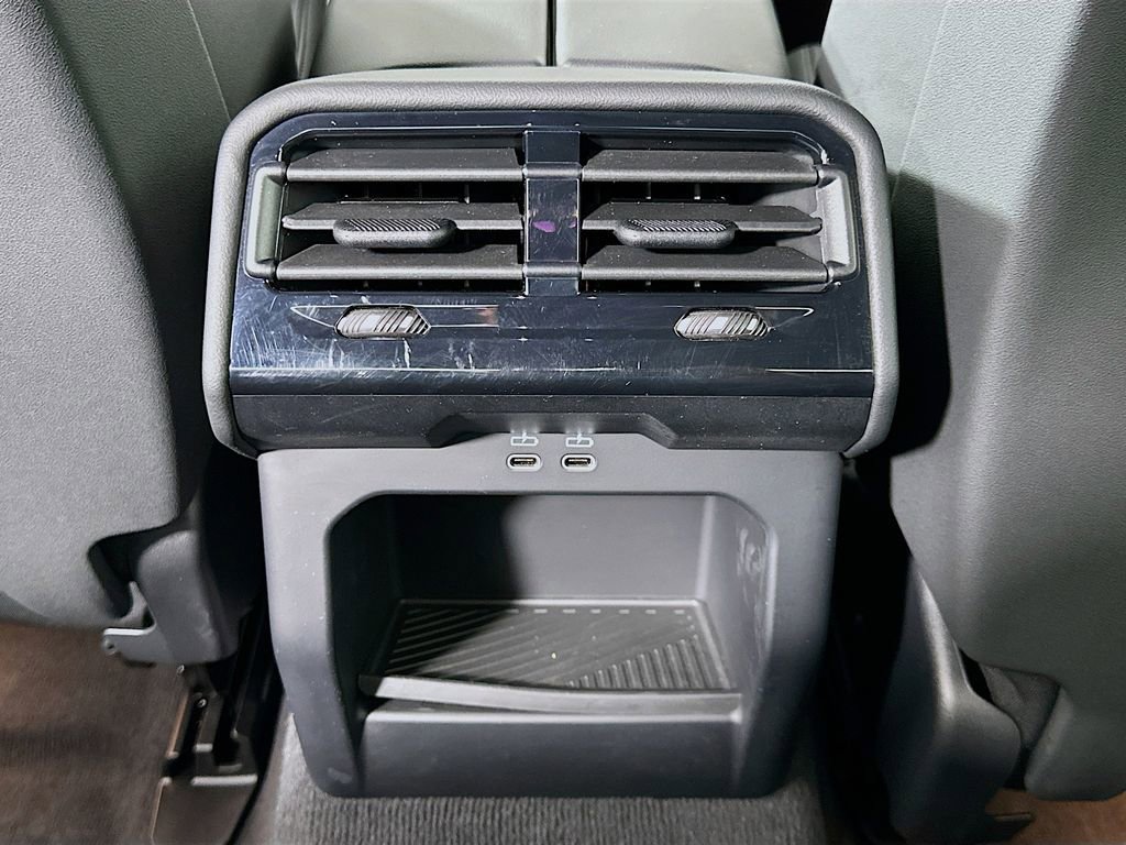 Used 2025 BMW 530i 530i w/ Premium Package image 26