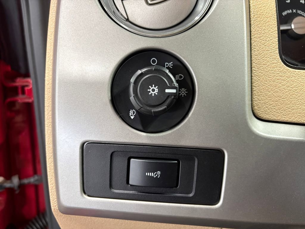 Used 2012 Ford F150 Lariat w/ Lariat Chrome Pkg image 27
