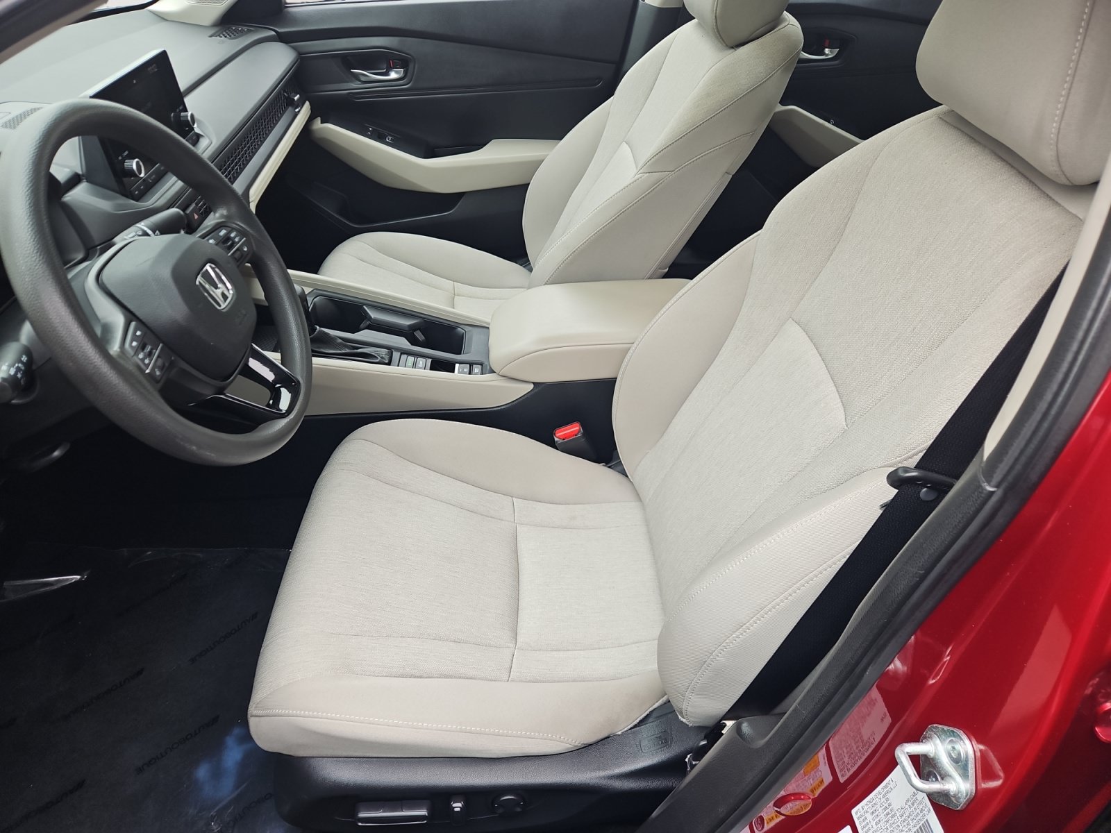 Used 2023 Honda Accord EX image 9