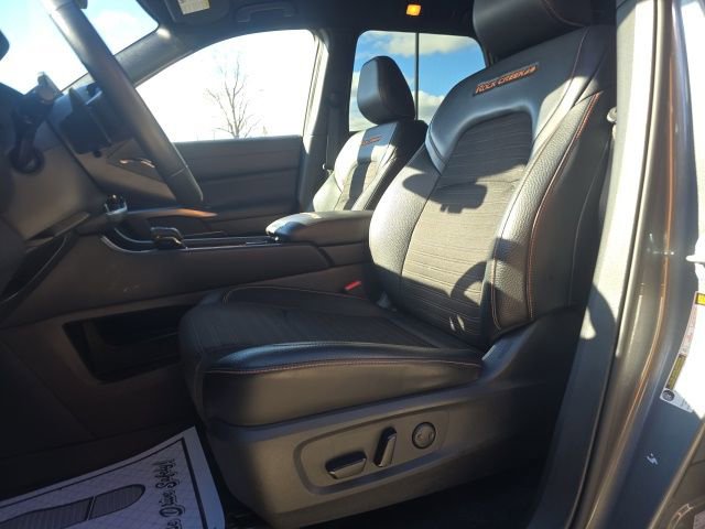 Used 2023 Nissan Pathfinder Rock Creek image 9