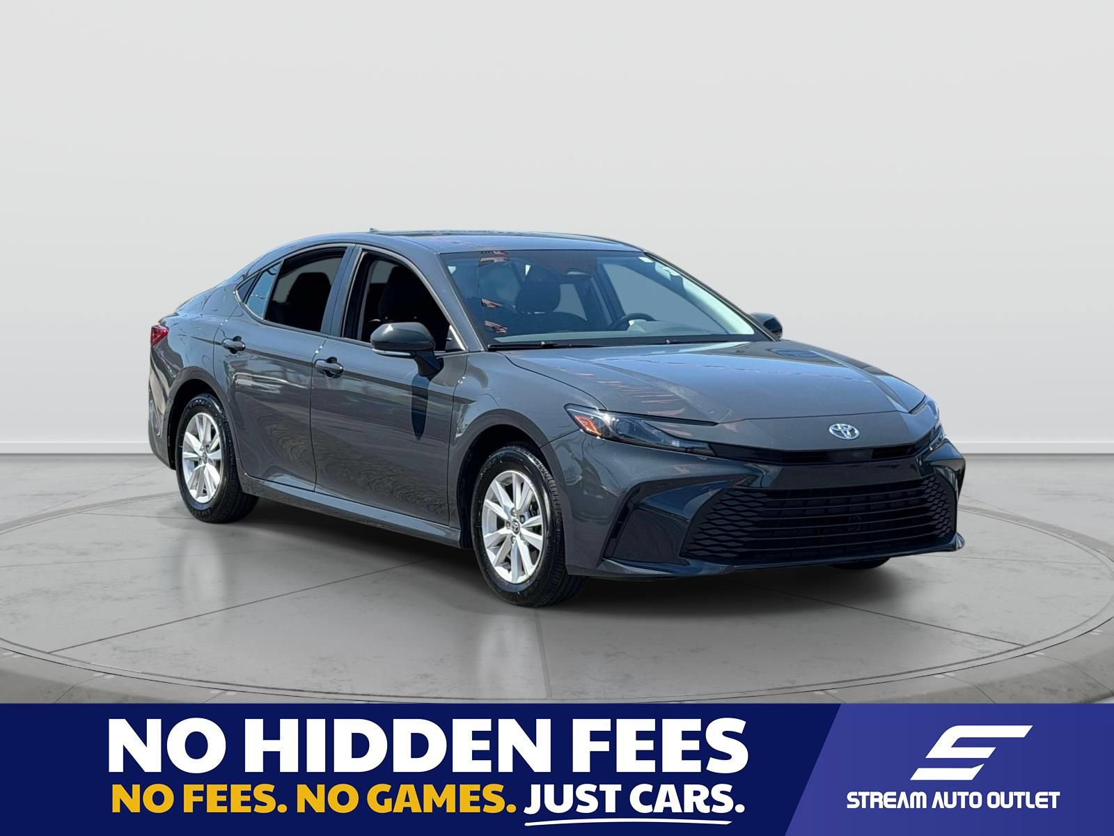 Used 2025 Toyota Camry LE w/ Convenience Package AWD/4WD image 1