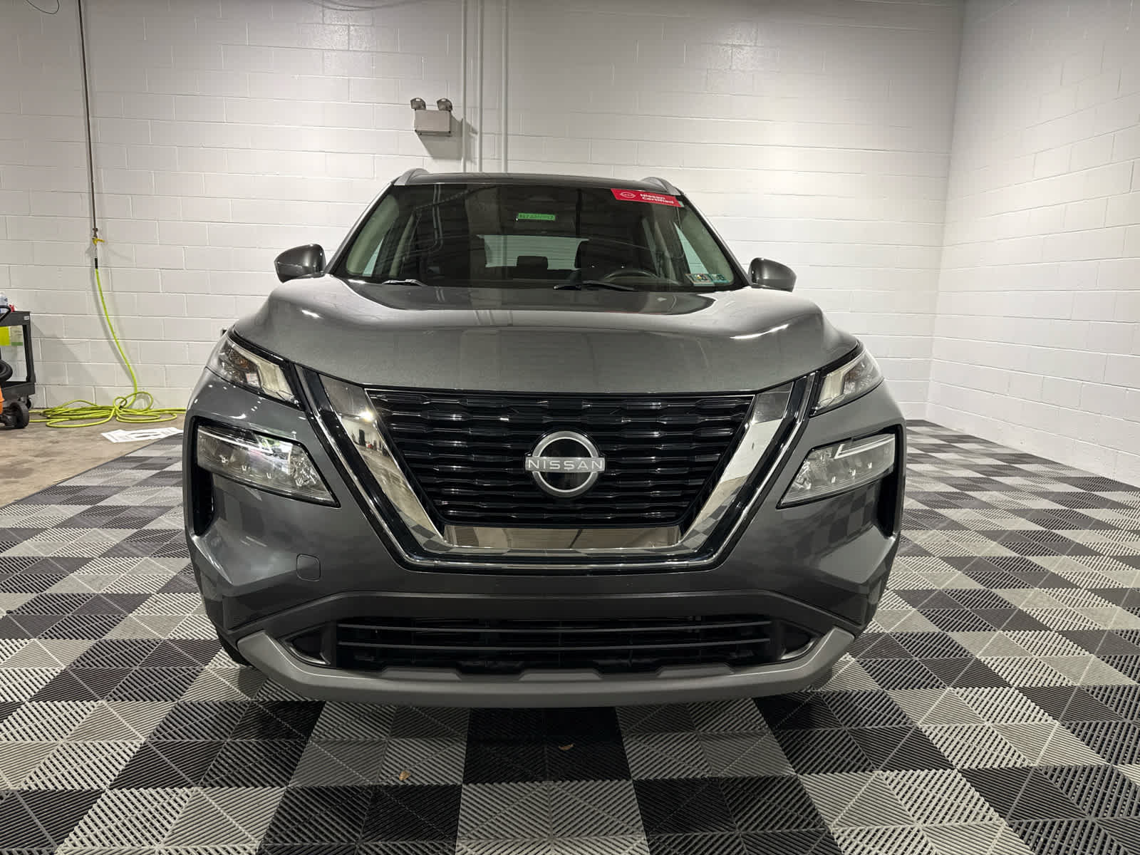 Certified 2023 Nissan Rogue SV w/ SV Premium B Package AWD/4WD image 7