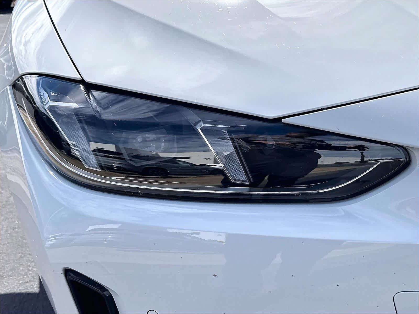 Used 2025 BMW i4 eDrive40 RWD image 30