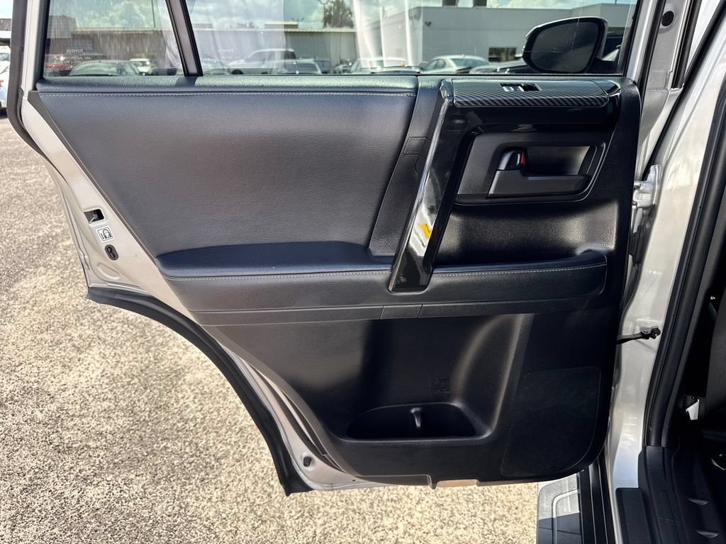 Used 2021 Toyota 4Runner SR5 Premium AWD/4WD image 13