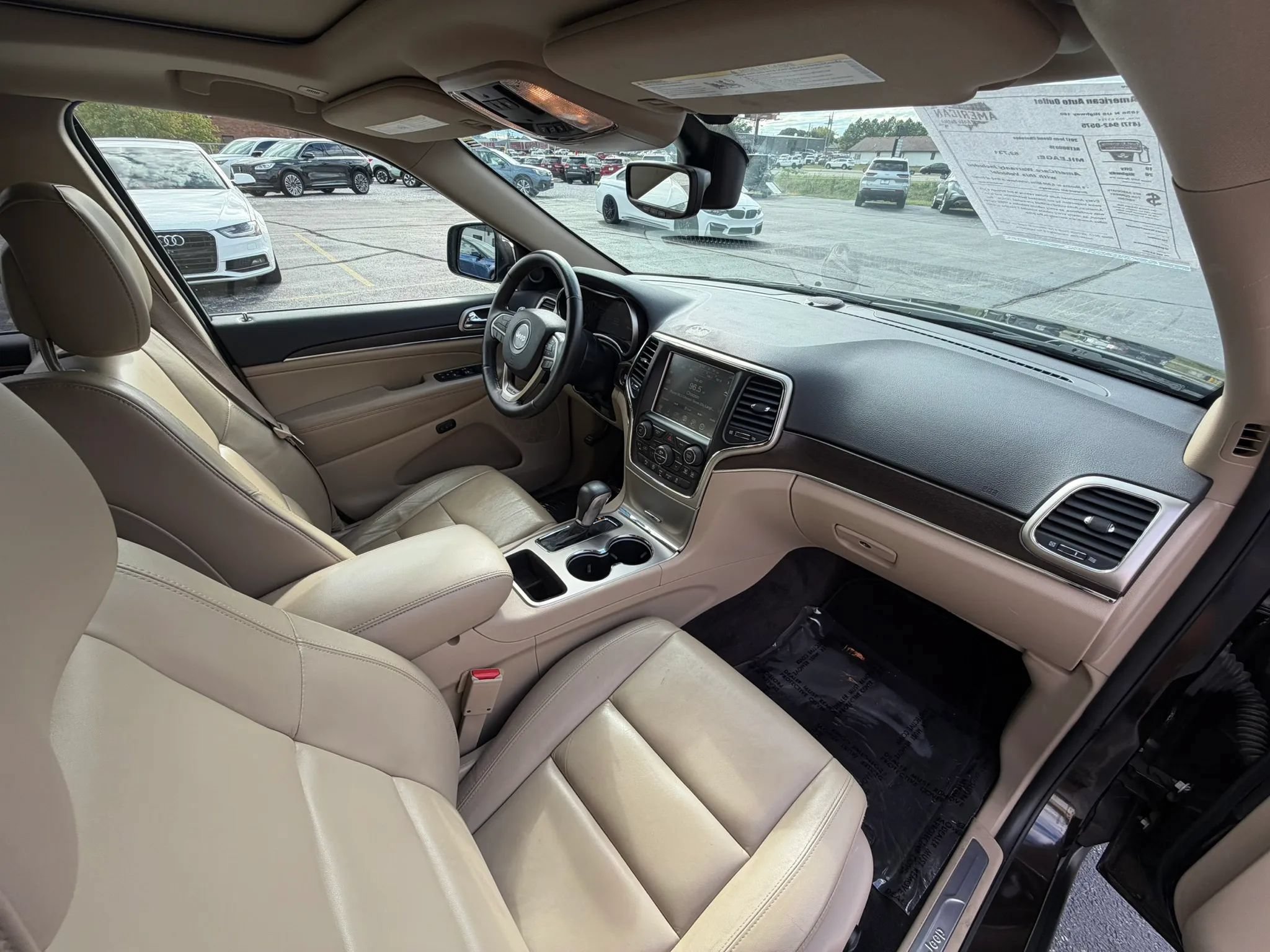 Used 2017 Jeep Grand Cherokee Limited RWD image 27