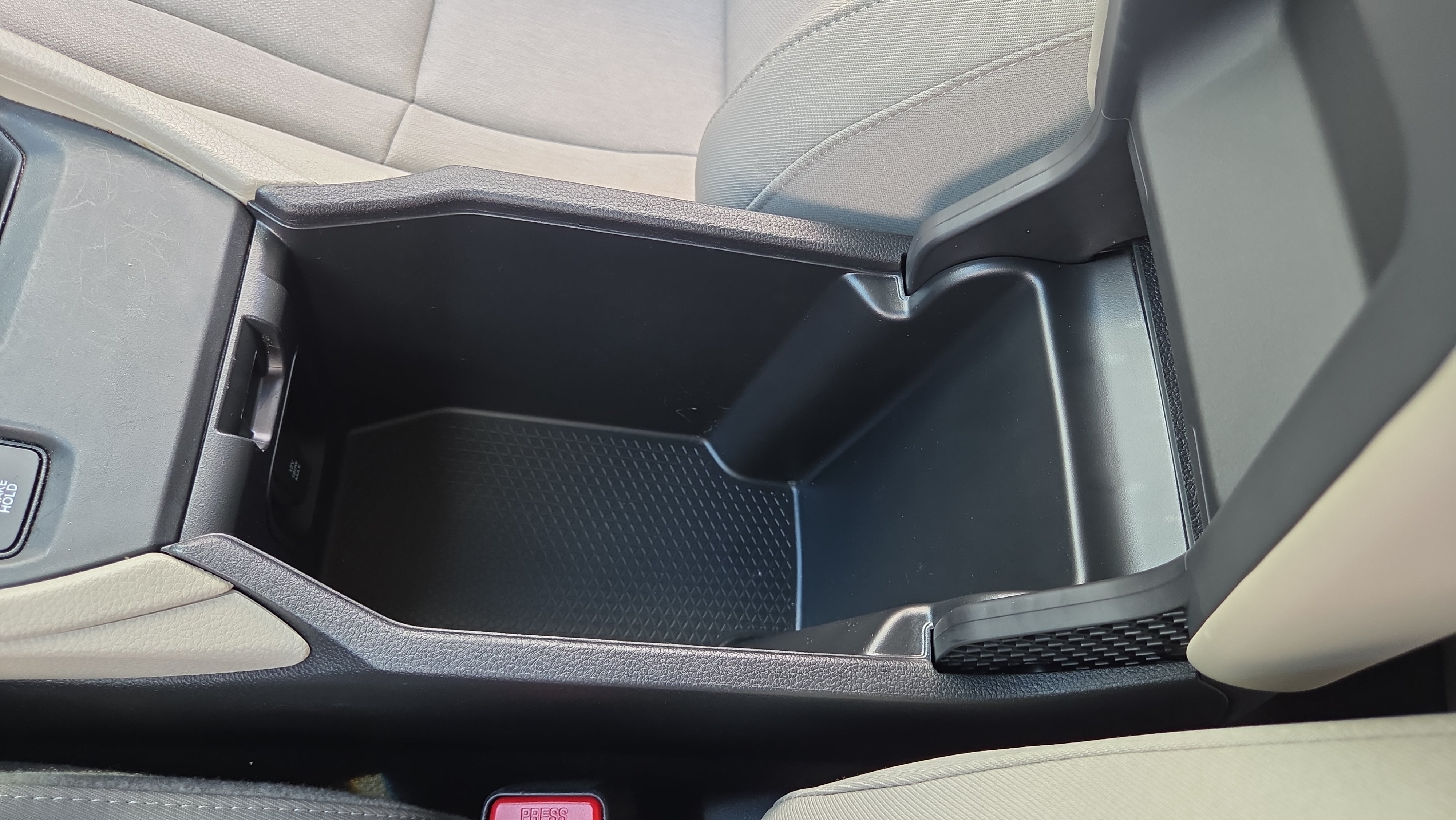 Used 2023 Honda Accord EX image 32