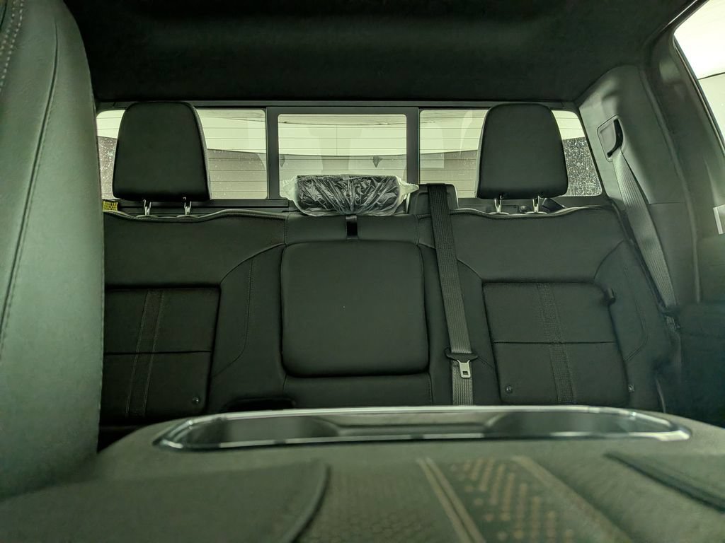 New 2026 Chevrolet Silverado 2500 High Country w/ High Country Premium Package AWD/4WD image 27