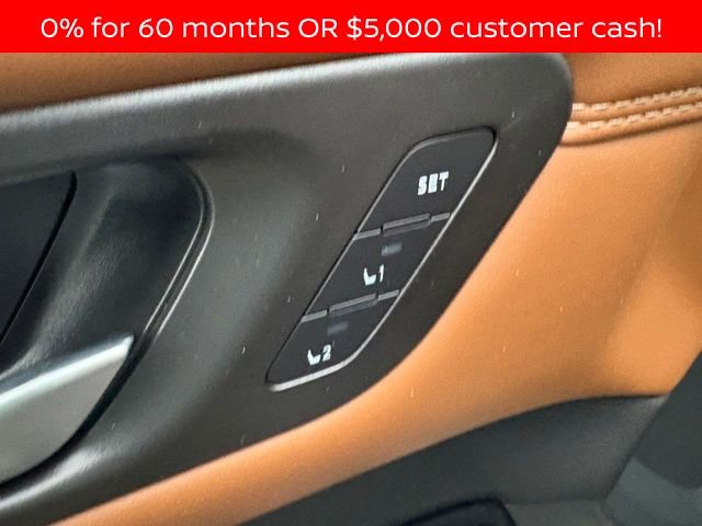 New 2025 Nissan Pathfinder Platinum w/ Black Appearance Package image 9