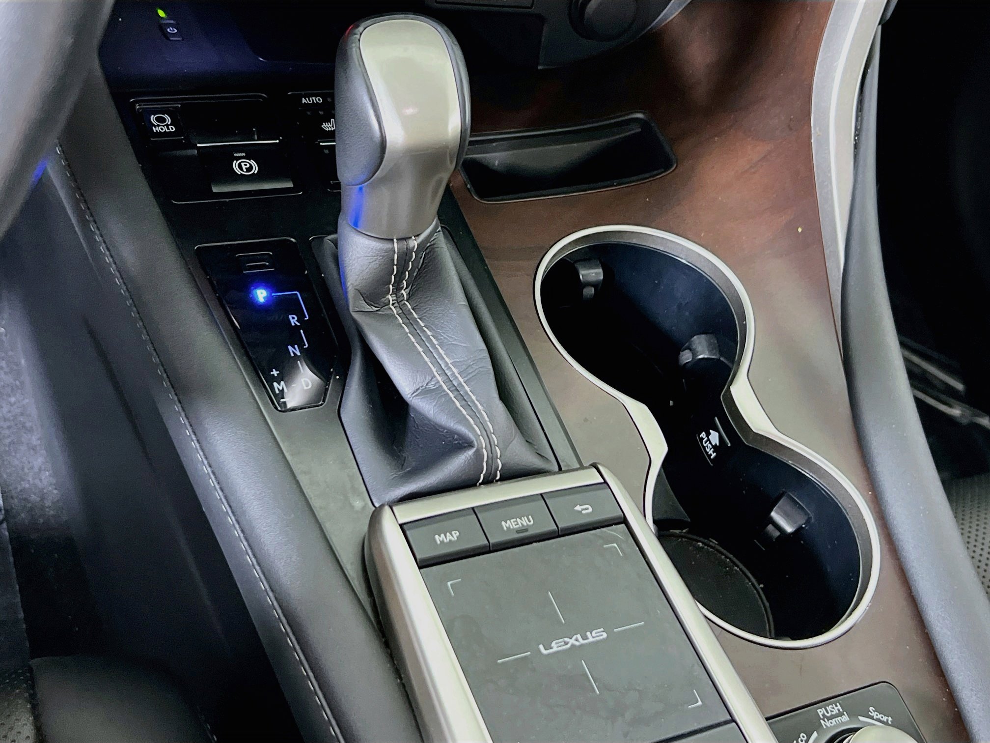 Used 2022 Lexus RX 350 AWD w/ Premium Package image 17