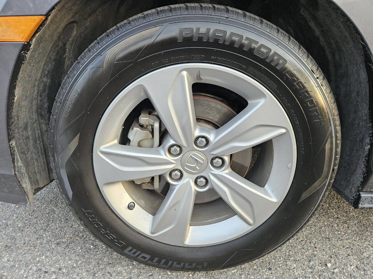 Used 2018 Honda Odyssey EX image 26