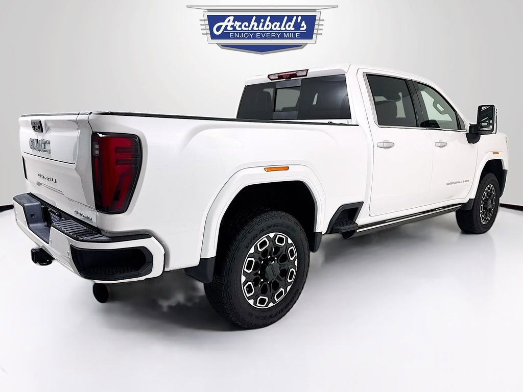 Used 2024 GMC Sierra 3500 Denali Ultimate image 8