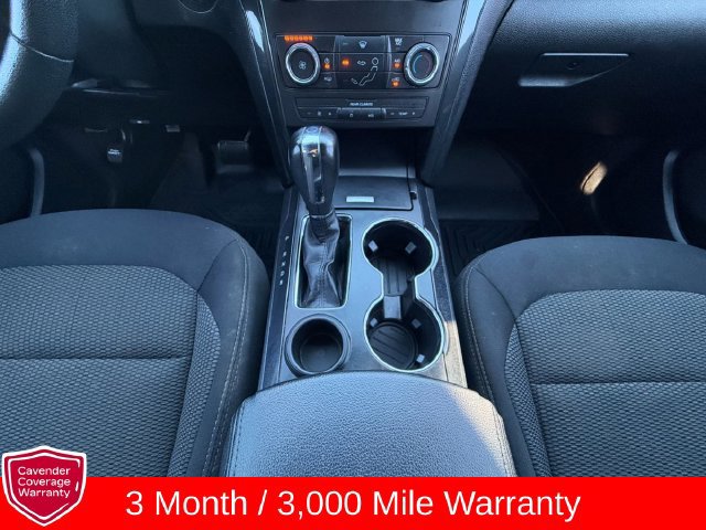 Used 2019 Ford Explorer XLT FWD image 4
