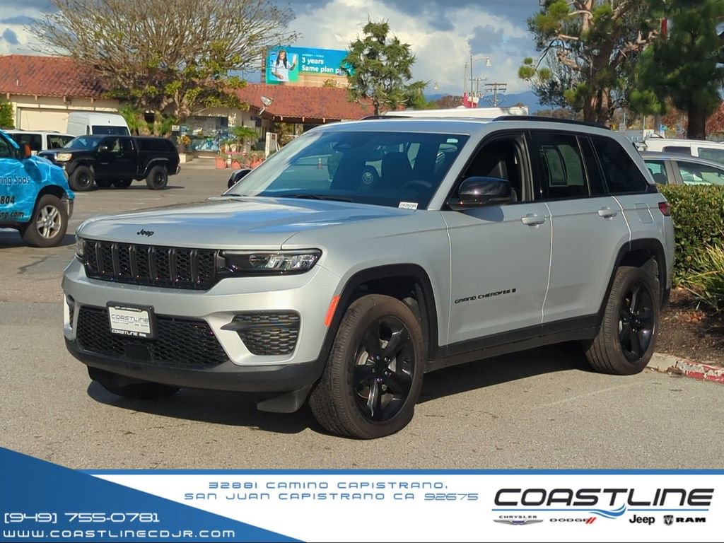 Used 2024 Jeep Grand Cherokee Altitude
