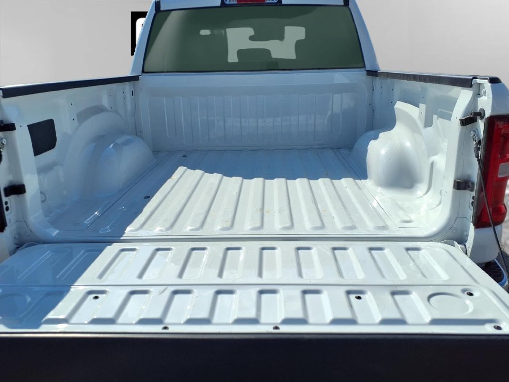Used 2026 RAM 1500 Laramie AWD/4WD image 22