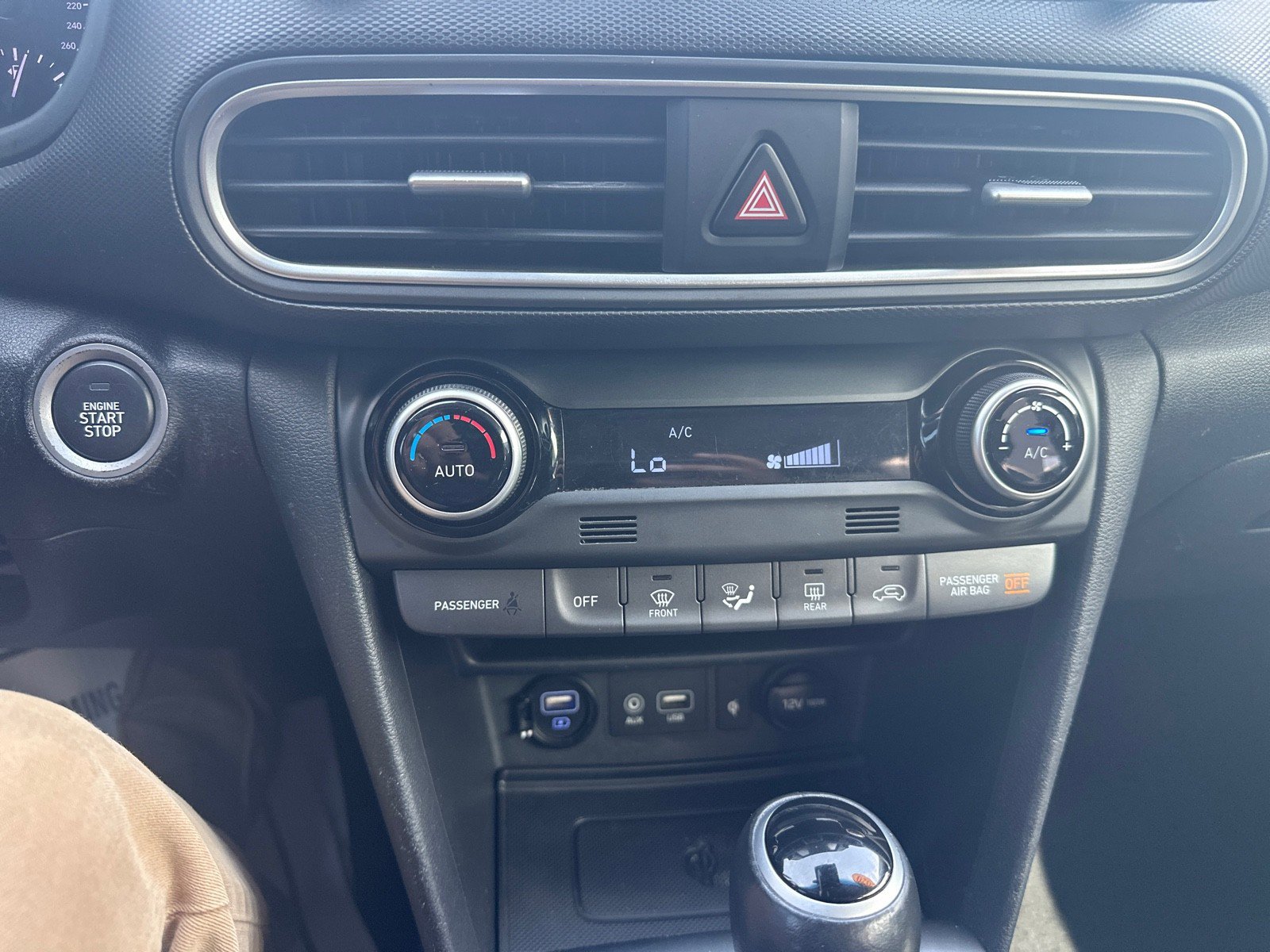 Used 2020 Hyundai Kona Ultimate FWD image 19