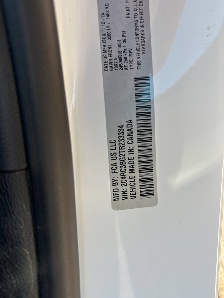 New 2026 Chrysler Pacifica Select AWD/4WD image 32