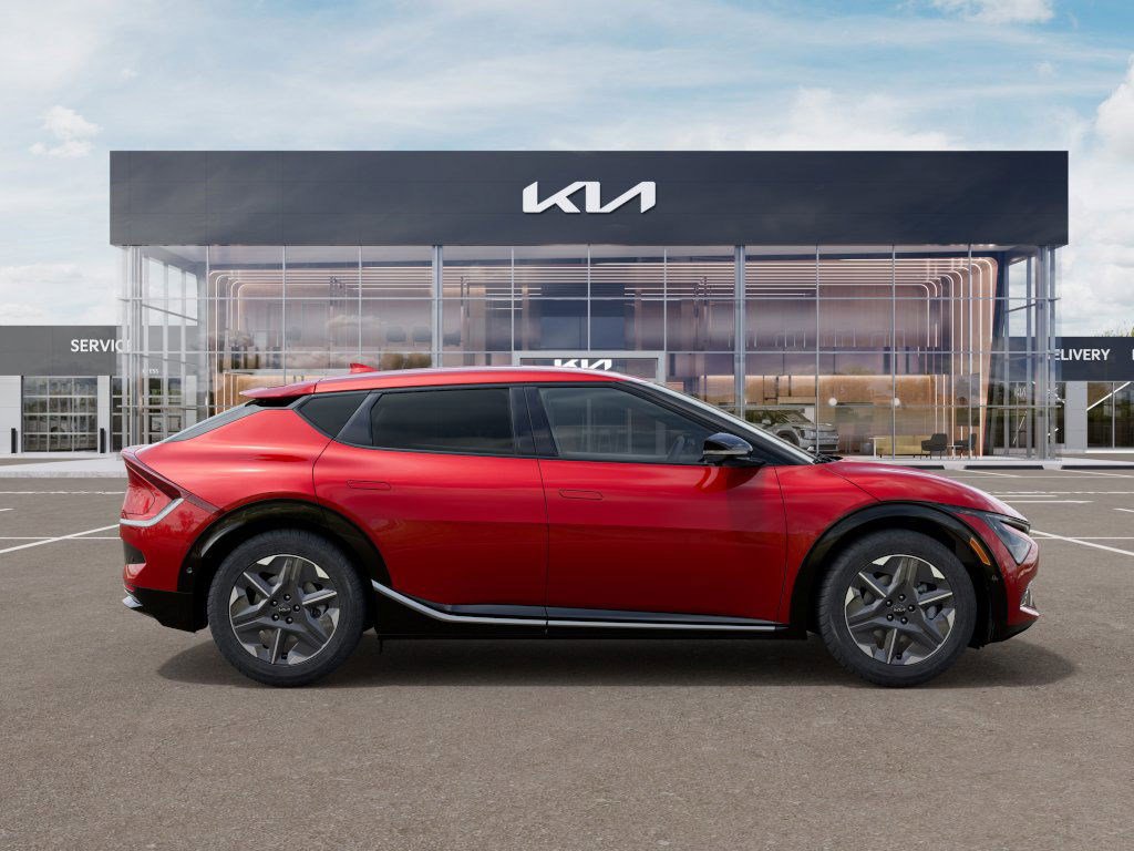 New 2025 Kia EV6 Light w/ Light LR Technology Package image 7