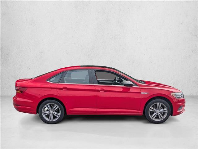 Used 2019 Volkswagen Jetta R-Line w/ R-Line Cold Weather Package FWD image 5
