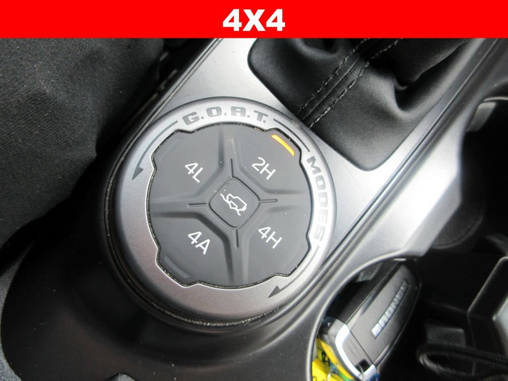 Used 2024 Ford Bronco Wildtrak AWD/4WD image 27