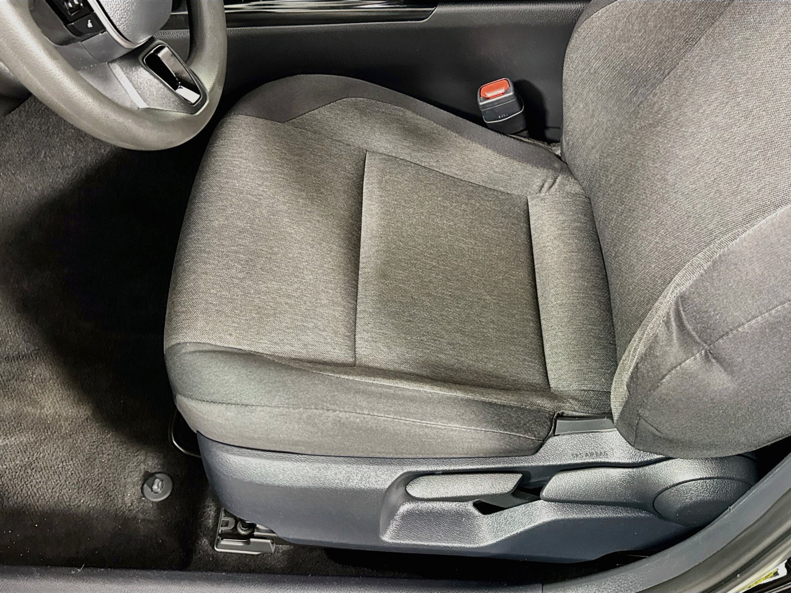 Used 2025 Toyota Camry LE FWD image 15