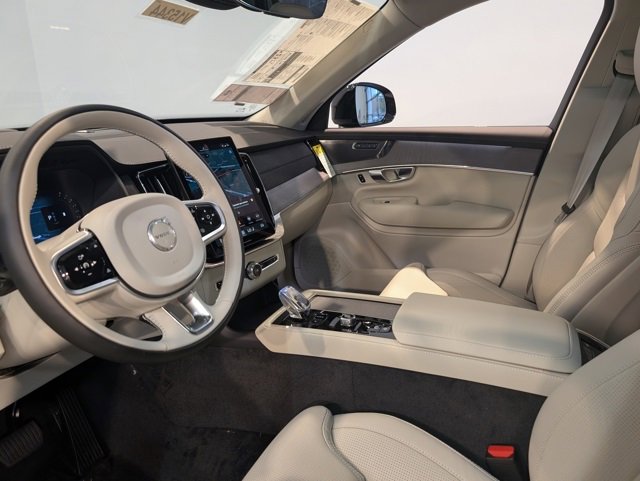New 2026 Volvo XC90 B6 Ultra image 12