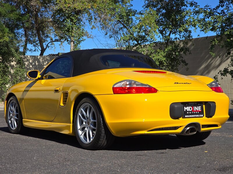 Used 2003 Porsche Boxster RWD image 9