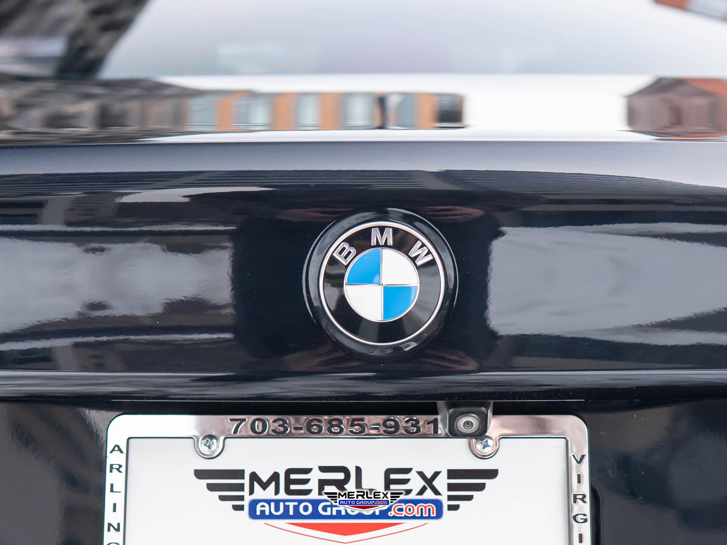 Used 2018 BMW 540i xDrive w/ M Sport Package image 52