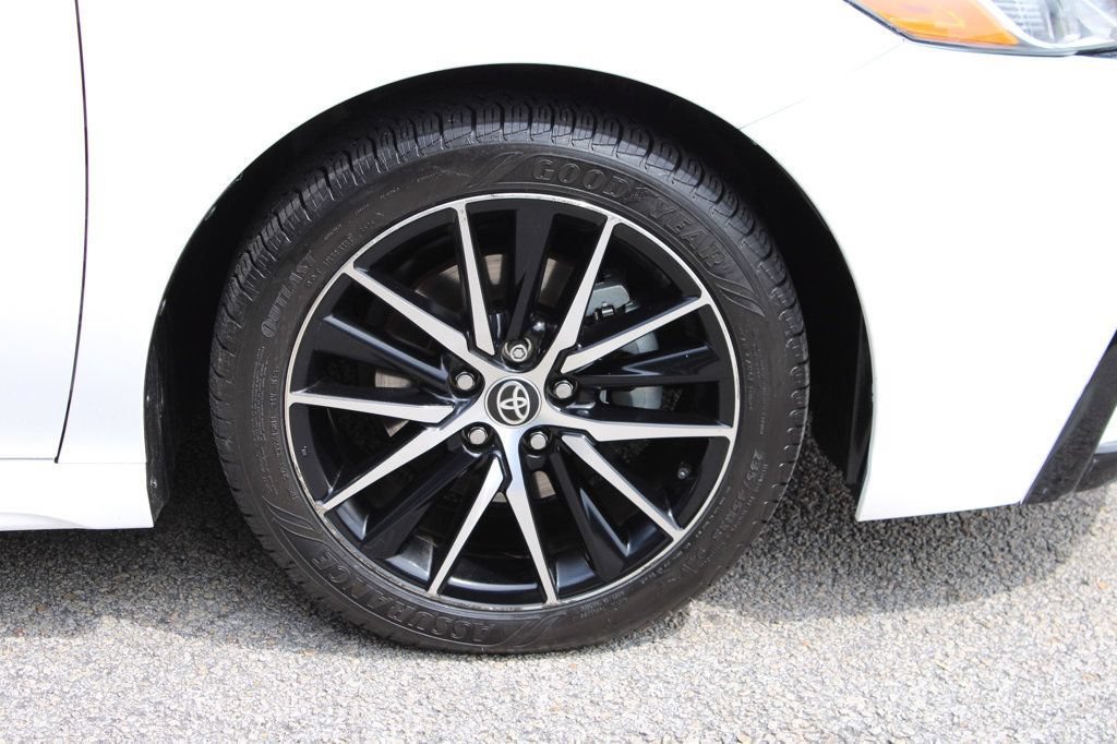 Used 2023 Toyota Camry SE FWD image 34