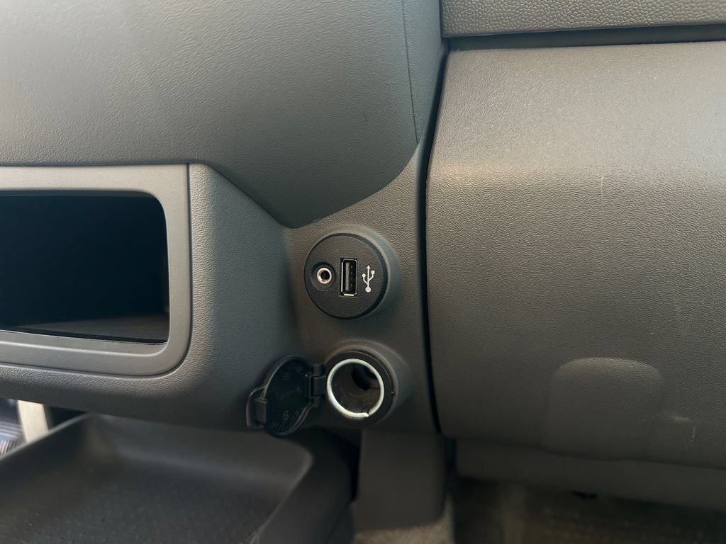 Used 2018 Nissan Frontier SV RWD image 27