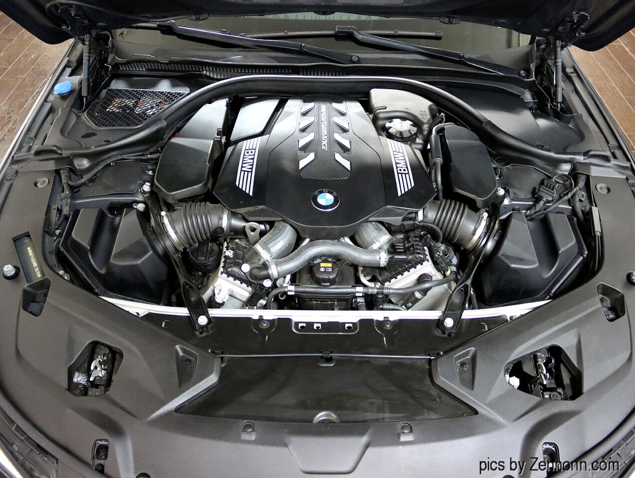 Used 2021 BMW M850i xDrive Convertible image 37