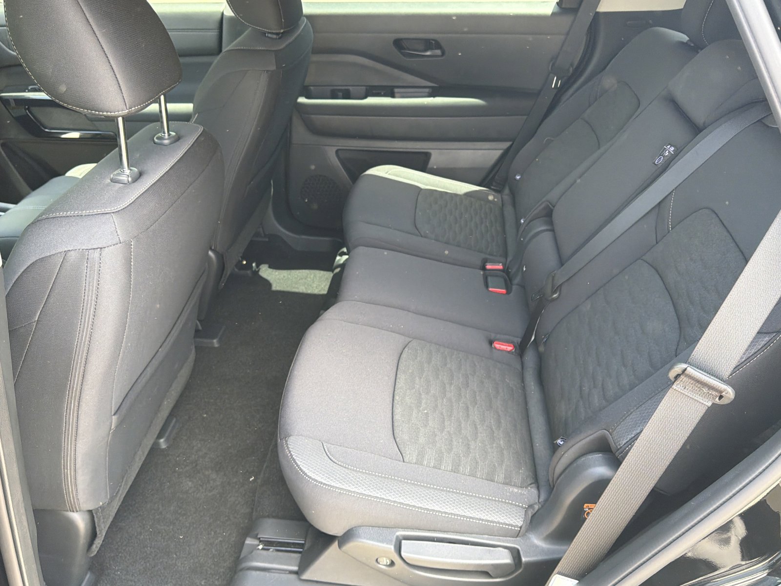 New 2026 Nissan Pathfinder SV w/ SV Premium Package FWD image 22