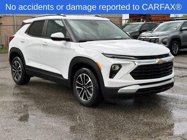 Certified 2024 Chevrolet TrailBlazer LT w/ Convenience Package FWD image 8