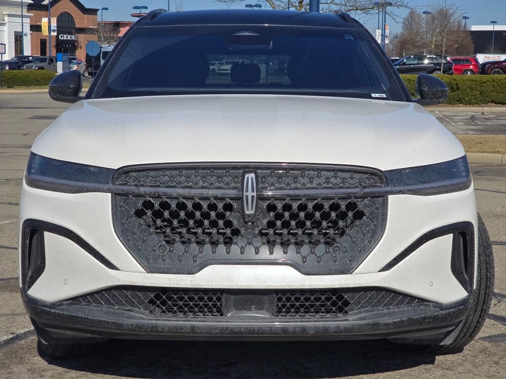 Used 2024 Lincoln Nautilus Reserve w/ Equipment Group 203A image 11