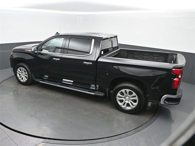 Used 2025 Chevrolet Silverado 1500 LTZ w/ LTZ Premium Package image 40
