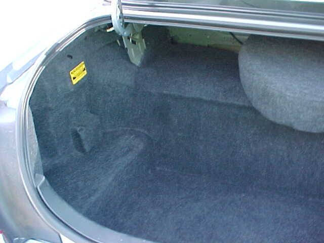 Used 2007 Ford Crown Victoria LX RWD image 12
