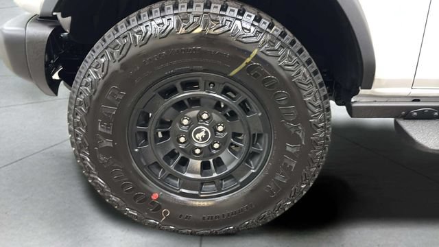 New 2026 Ford Bronco Badlands AWD/4WD image 14