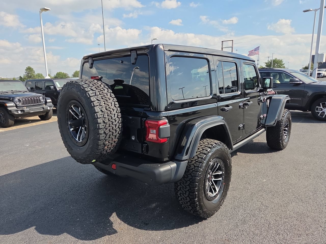 New 2027 Jeep Wrangler Unlimited Rubicon AWD/4WD image 32