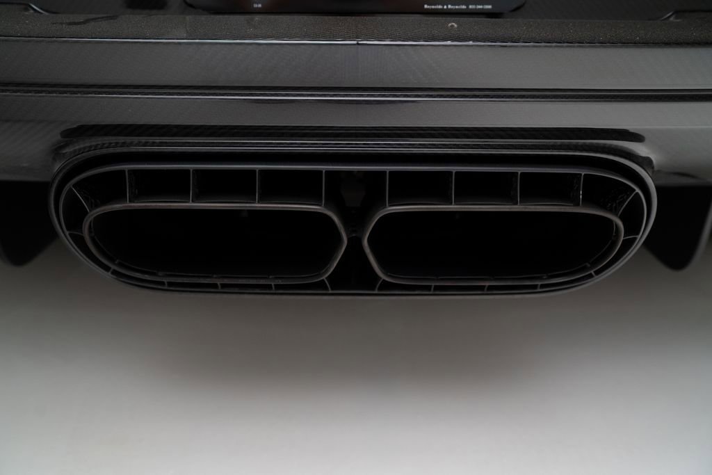 Used 2022 Bugatti Chiron Pur Sport image 47